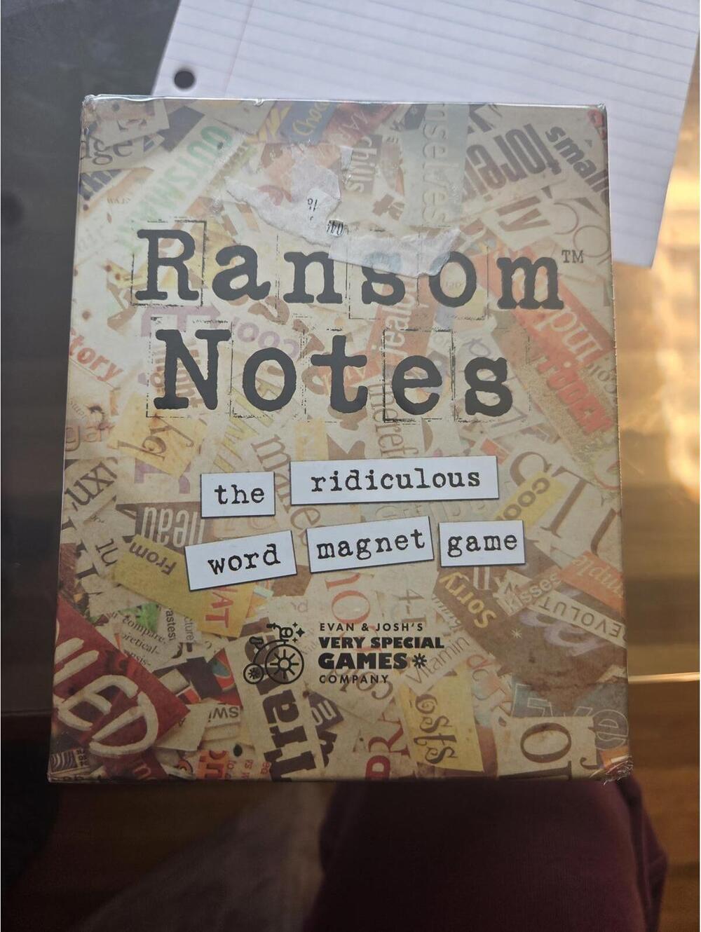 ( sealed) Ransom Notes - The Ridiculous Word Magnet Game - Picture 2 of 8